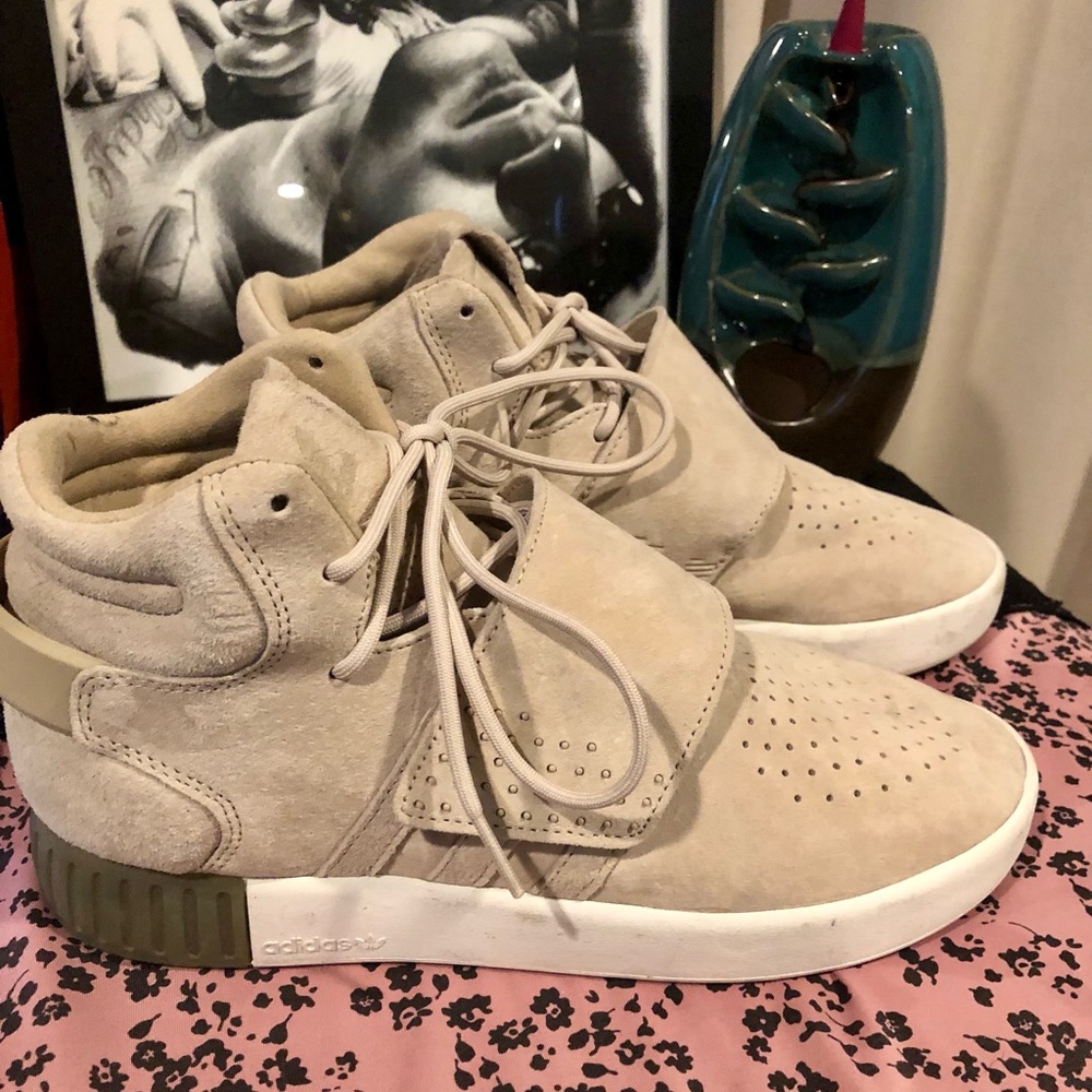 Adidas Women's Size 7.5 Hightops- Tubular Strap Invader Suede Leather